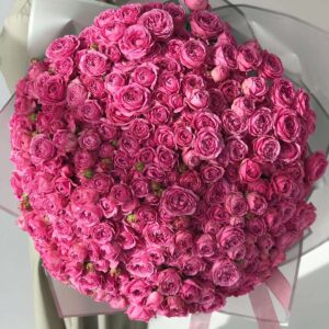 Букет из 101 ветки пионовидной розы Мисти Баблс