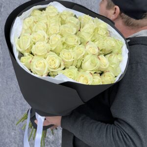 39 белых роз 60 см Харьков, доставка цветов Харьков